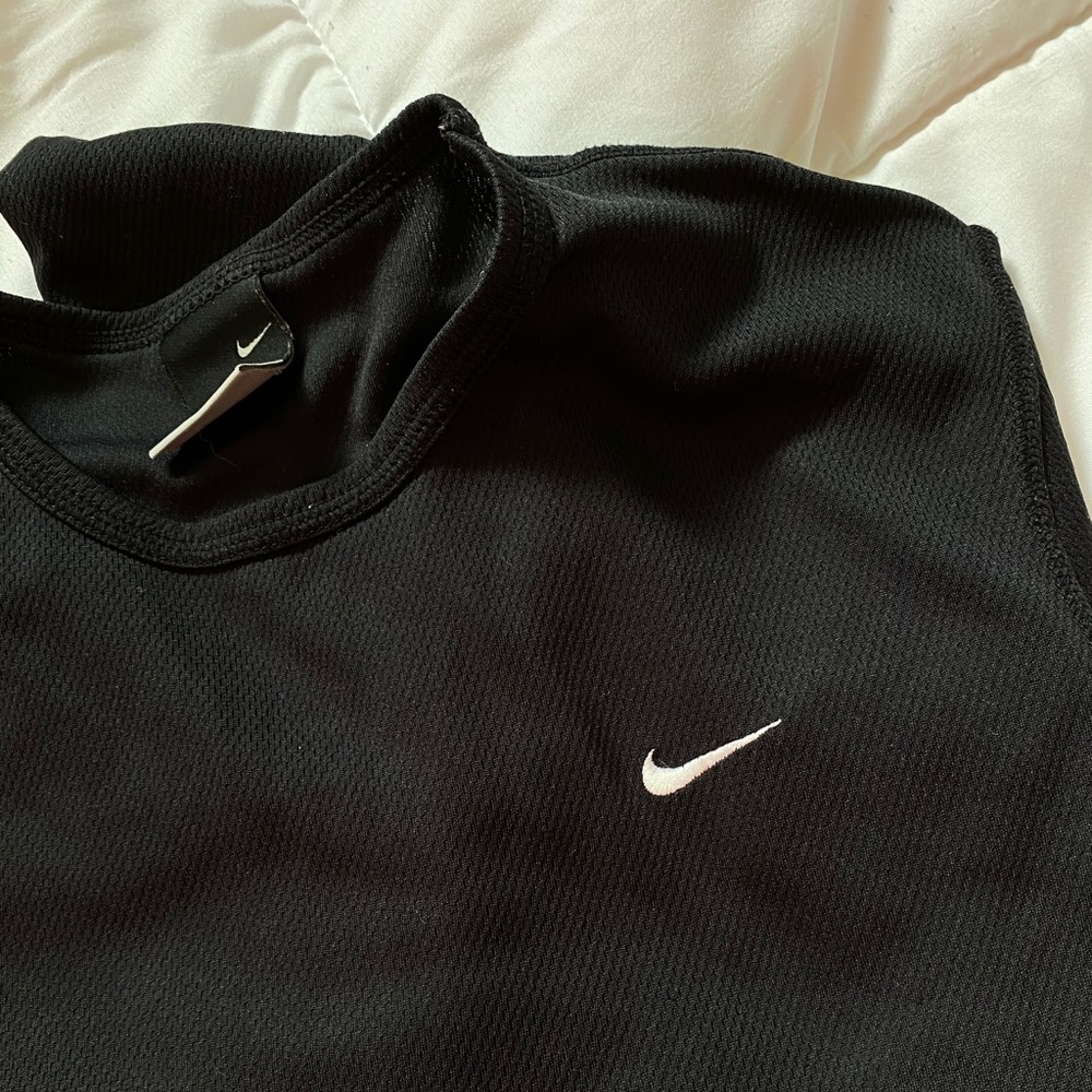 Nike dry fit top